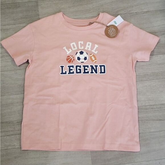 NWT "LOCAL LEGEND" Basketball Soccer Football Boy Girl Unisex T-Shirt Sz S (6-7) - Picture 1 of 6